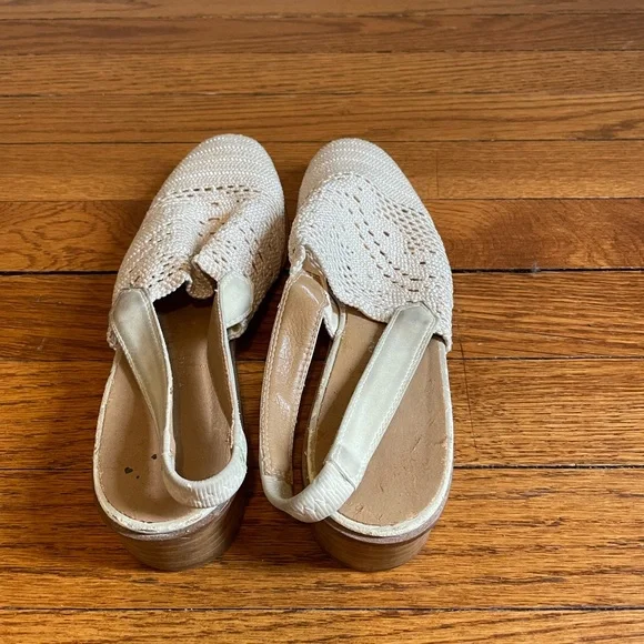 Unisa women’s crochet sandals - Picture 3 of 4